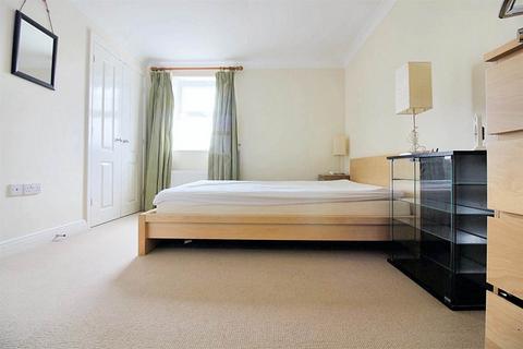 26 Hancock Close, Aylesbury, HP21 9AU