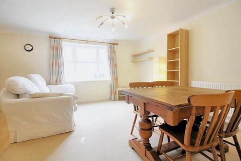 26 Hancock Close, Aylesbury, HP21 9AU