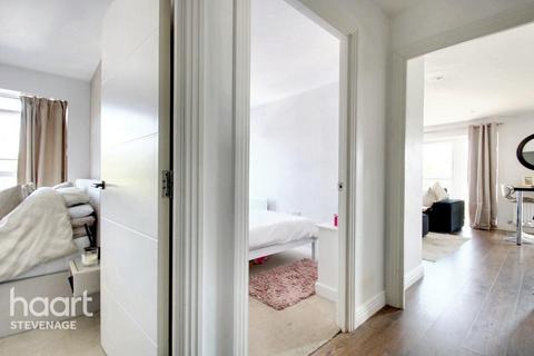 undefined, Giles Crescent, STEVENAGE