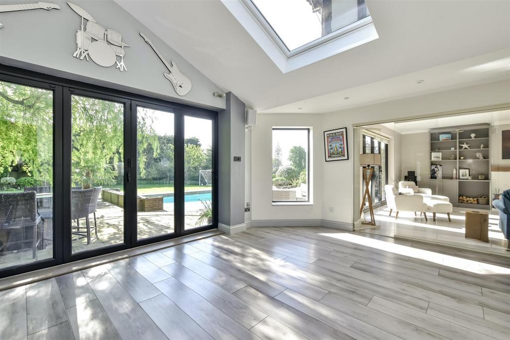 DSC 0620-DSC 0621.jpg