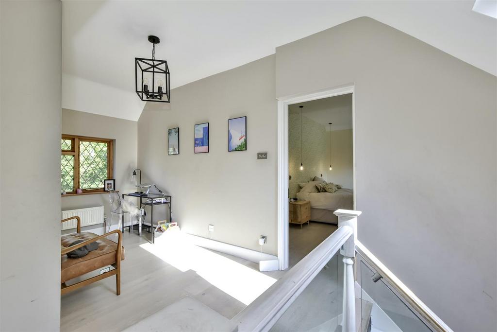 DSC 0641-DSC 0642.jpg