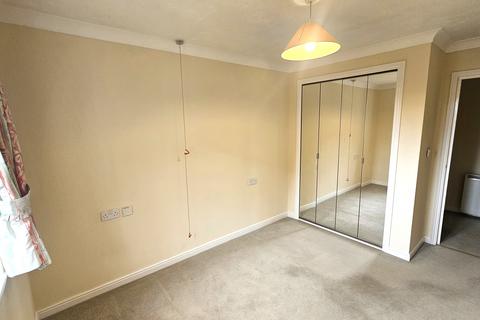 2 bedroom retirement property for sale, Penn Road, Wolverhampton WV4