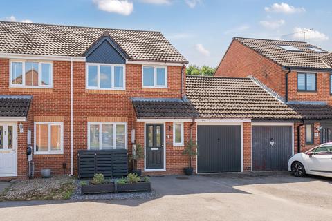 3 bedroom semi-detached house for sale, Collett Close, Hedge End, Southampton, Hampshire, SO30