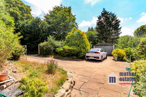 undefined, Lane End, Hatfield