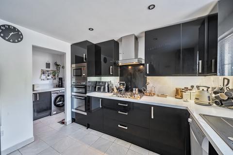 4 bedroom detached house for sale, Thornhill Drive, Swindon, Wiltshire