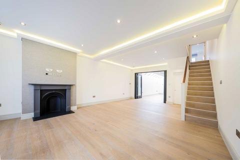5 bedroom terraced house to rent, Musard Road, London W6