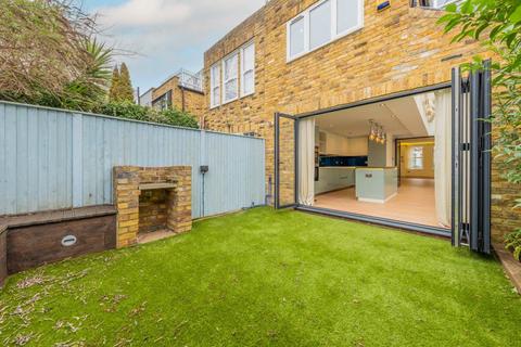 5 bedroom terraced house to rent, Musard Road, London W6