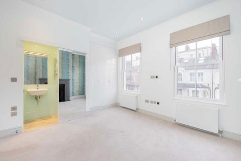 5 bedroom terraced house to rent, Musard Road, London W6