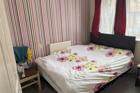 undefined, Farm End Close, West Bromwich