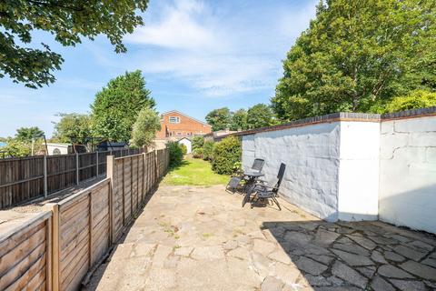 3 bedroom terraced house for sale, Stone Road, Norwich