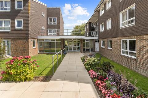 1 bedroom flat for sale, Brookside Avenue, Polegate BN26