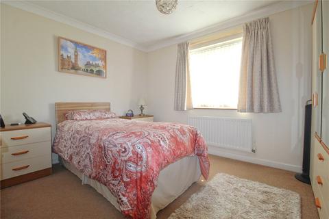 15 Taylors View, Trowbridge, BA14 8TG