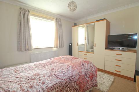 15 Taylors View, Trowbridge, BA14 8TG