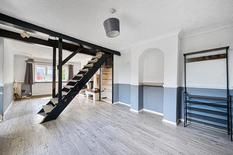 2 bedroom semi-detached house for sale, Easthampstead Road, Berkshire RG40
