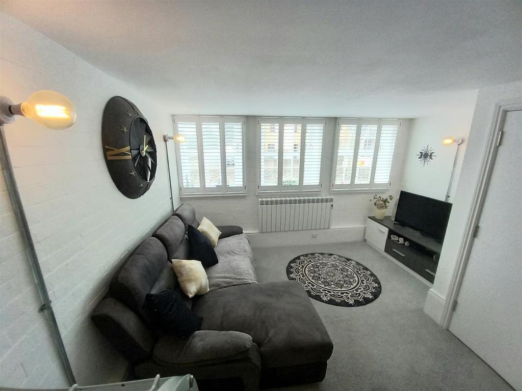 Apartment 11 Living Area.jpg