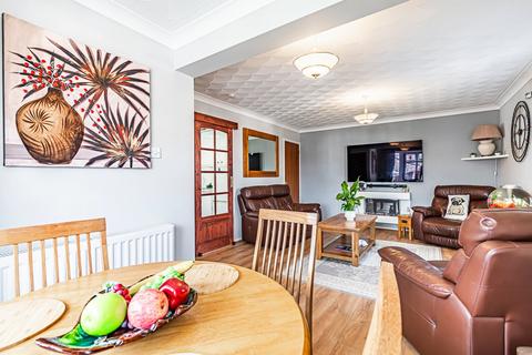 18 Brynderwen, Cilfynydd, Pontypridd, CF37 4EX