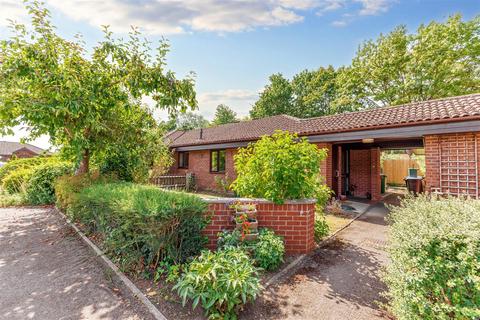 undefined, Knights Lane, Tiddington CV37