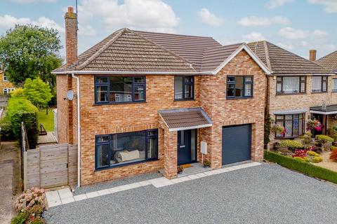 4 bedroom detached house for sale, Park Avenue, Spalding