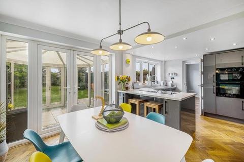 4 bedroom detached house for sale, Park Avenue, Spalding