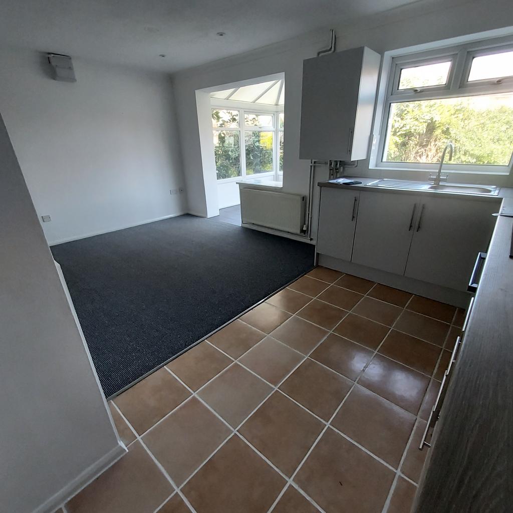 Kitchen/lounge