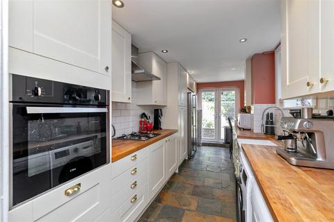47 Cavendish Road, St Albans, AL1 5EF