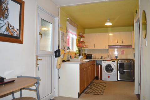 4 bedroom end of terrace house for sale, Sharrow Place, Ecton Brook, NN3 5AJ