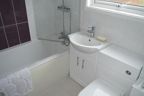 4 bedroom end of terrace house for sale, Sharrow Place, Ecton Brook, NN3 5AJ