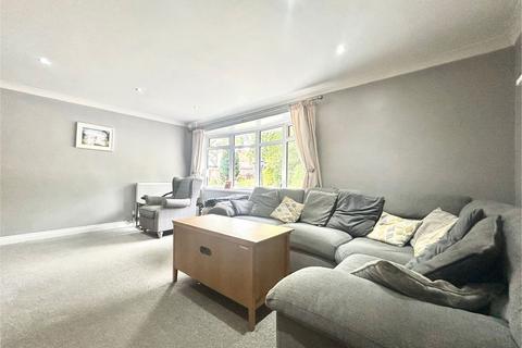 18 Eton Close, Dudley, DY3 1BU