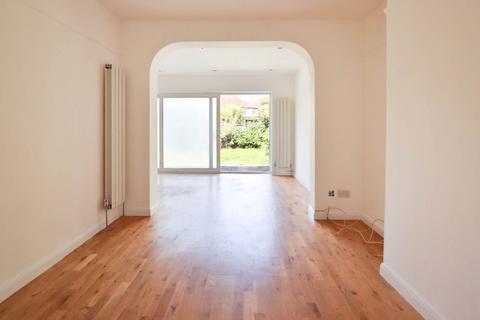 5 bedroom semi-detached house for sale, Highbury Close, New Malden
