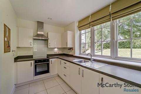 2 bedroom apartment for sale, Hawkesbury Place, Fosseway, Stow on the Wold