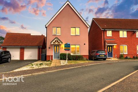4 bedroom detached house for sale, Silver Birch Road, Dereham