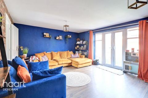 4 bedroom detached house for sale, Silver Birch Road, Dereham