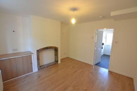 2 bedroom terraced house to rent, Allen Street, Macclesfield SK11