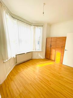 130a Wellesley Road, Ilford, IG1 4LJ