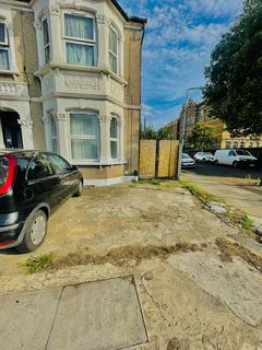 130a Wellesley Road, Ilford, IG1 4LJ