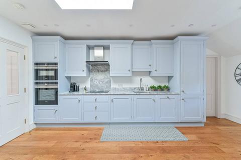 undefined, Willoughby Lane, Bromley, BROMLEY, BR1