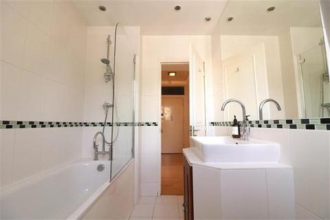 1 bedroom apartment to rent, Bray House, Duke of York Street, London, SW1Y