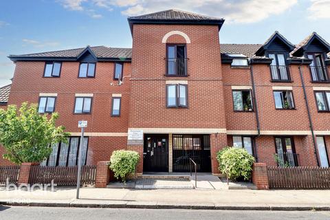 1 bedroom retirement property for sale, Riverdene Road, Ilford
