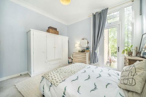 undefined, Pinfold Road, London SW16