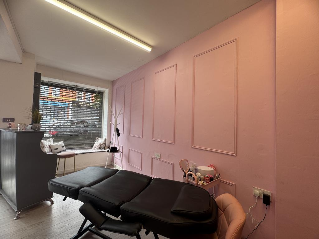 Side room