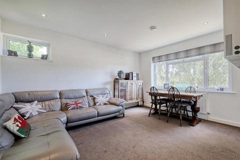 undefined, The Limes, Ingatestone, CM4