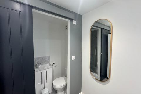 undefined, Room 2 Aske Road, Middlesbrough