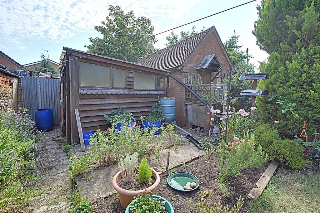 Garden 2.jpg