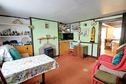2 bedroom terraced house for sale, High Street, Bedmond