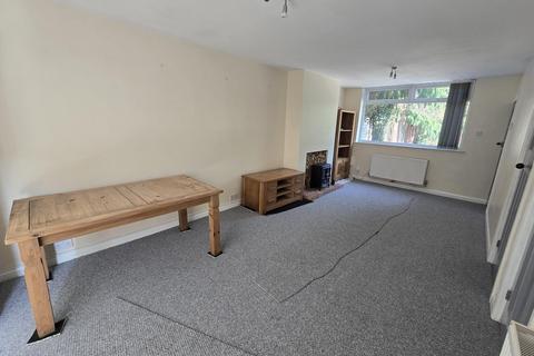 3 bedroom semi-detached house to rent, Grove Lane, Sutton Coldfield, Sutton Coldfield, B76
