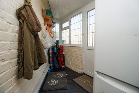 2 bedroom cottage for sale, South Street, Burton Fleming YO25