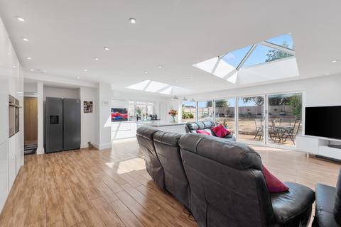 4 bedroom detached house for sale, Feiashill Road, Trysull, WV5