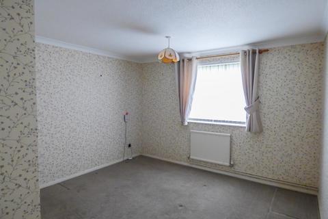 Flat 2, Malvern House Laburnum Grove, Northfleet, Gravesend, DA11 9QP