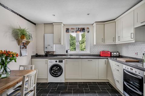 1 bedroom flat for sale, High Street, Alton, Hampshire