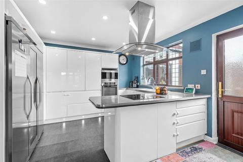 2 Rydal Drive, Bexleyheath, DA7 5EE